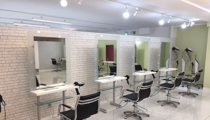ミラー八王子店 Sakuraya オフィシャルサイト 美容院 美容室 ネイルサロン アイサロン 化粧品専門店