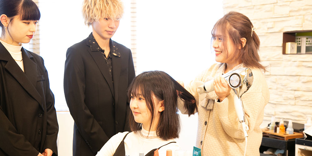 集合教育でスキルを磨く