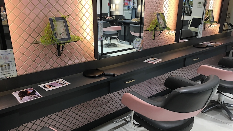 トレボー プルミエ店 Sakuraya オフィシャルサイト 美容院 美容室 ネイルサロン アイサロン 化粧品専門店